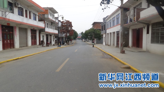> 文章      2013年,永修县吴城镇认真落实"三个基地