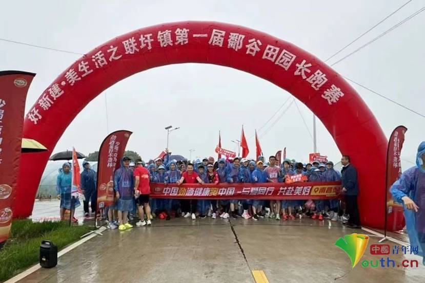 说明: 1