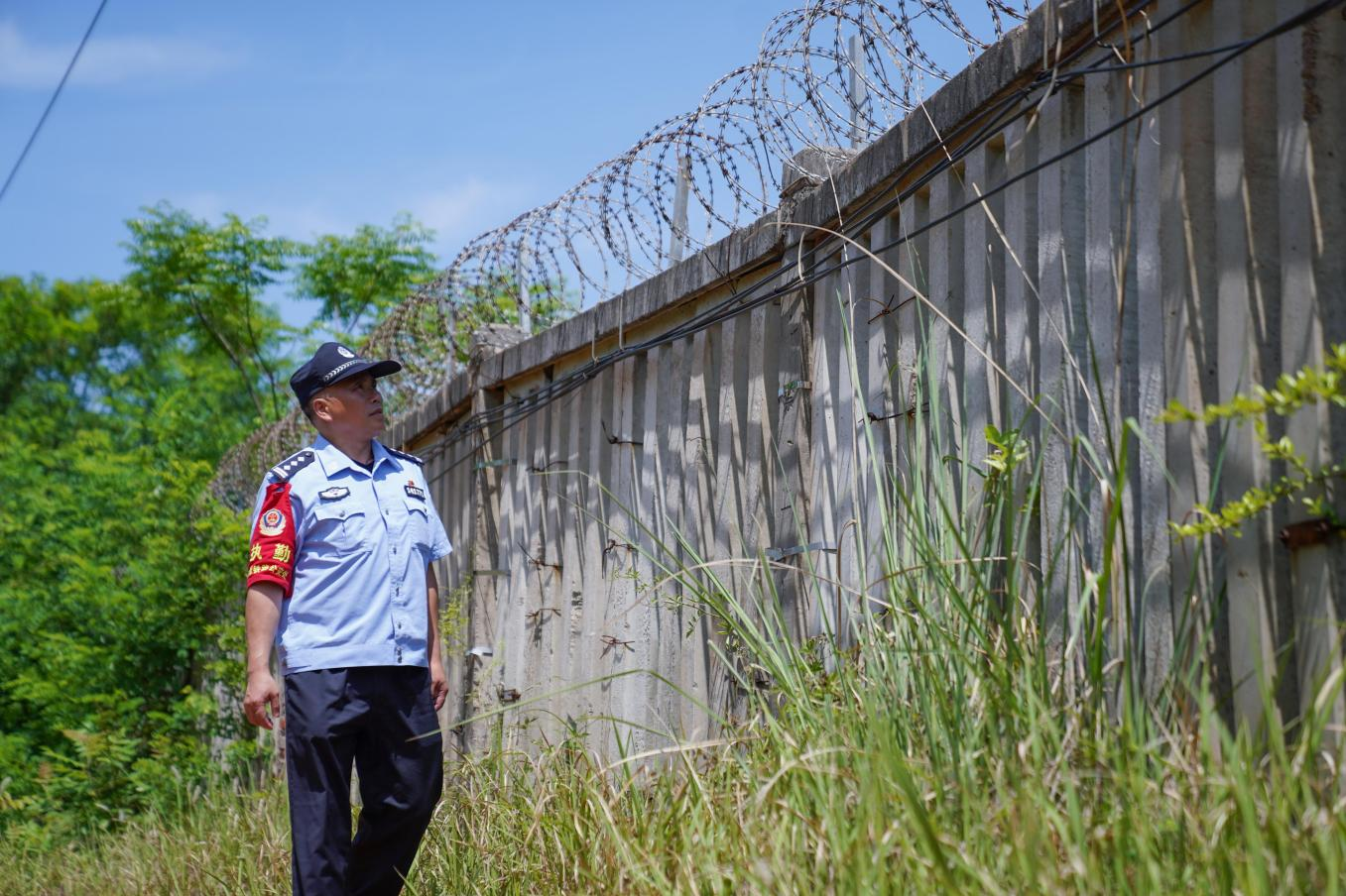 寻找最美线路民警:王坚的三十载护路人生_fororder_图片7