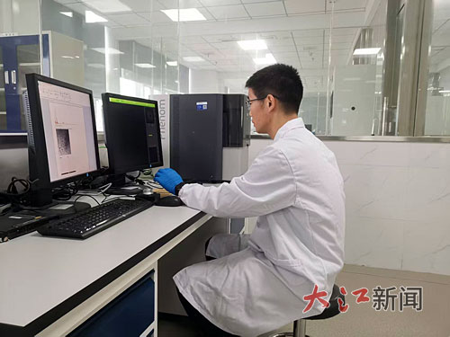 让青年科技人才的创造力迸发