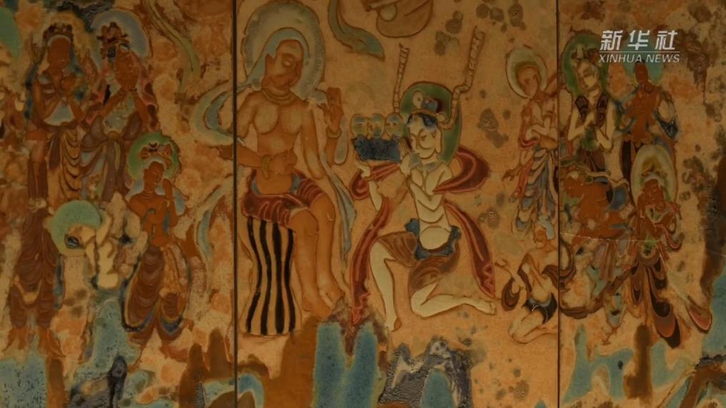 “釉色里的敦煌”瓷窟营造记