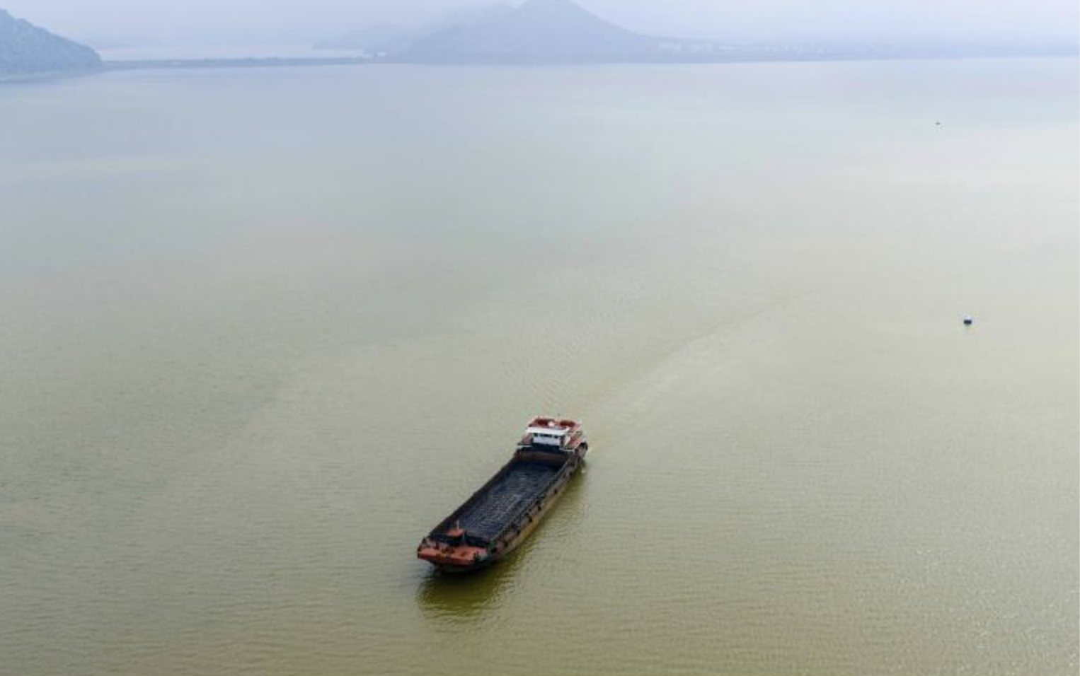 鄱阳湖水位快速回升 一个月“长胖”4.5倍