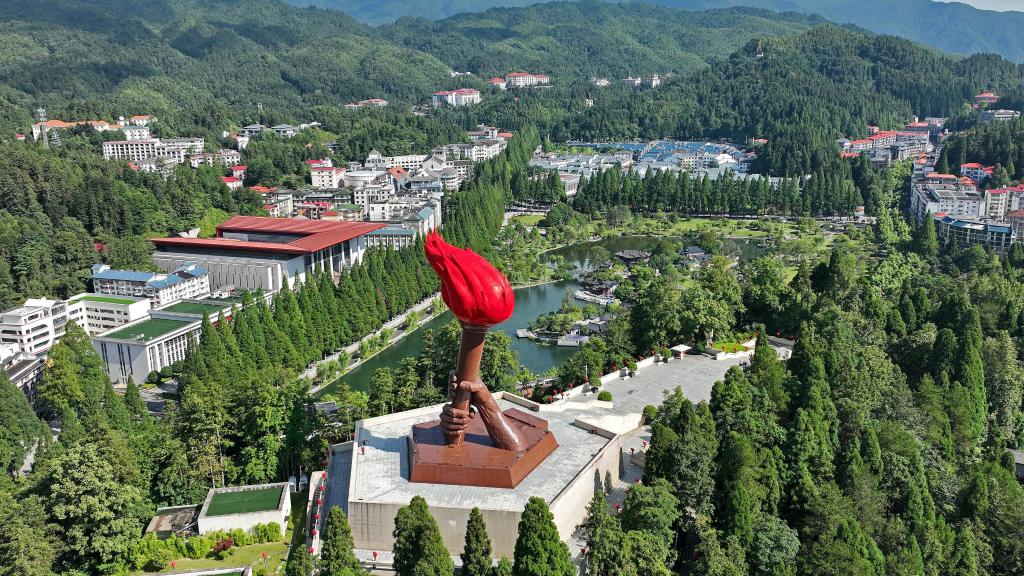 中国革命老区井冈山焕发经济新活力