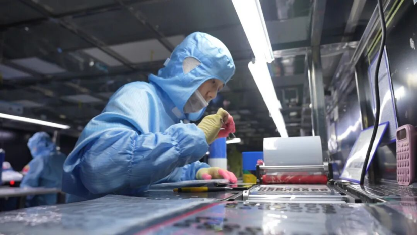 订单火爆 共青城电子信息产业腾飞