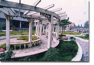 江西省医药学校建于1984年