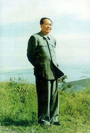 毛泽东主席一九六一年在庐山含鄱口
