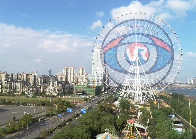 “南昌之星”换新装 直径126米“巨眼”俯瞰全城