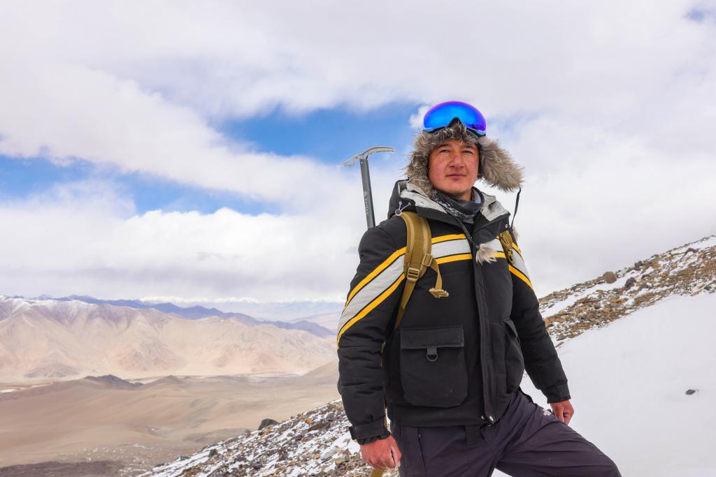 新疆青年牧民：在海拔6000多米的山间逐梦