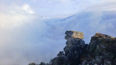 壮观！庐山现云瀑版飞流直下三千尺