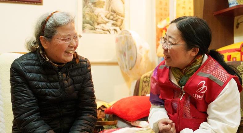 江西南昌：“小桔灯”点亮凡人微光