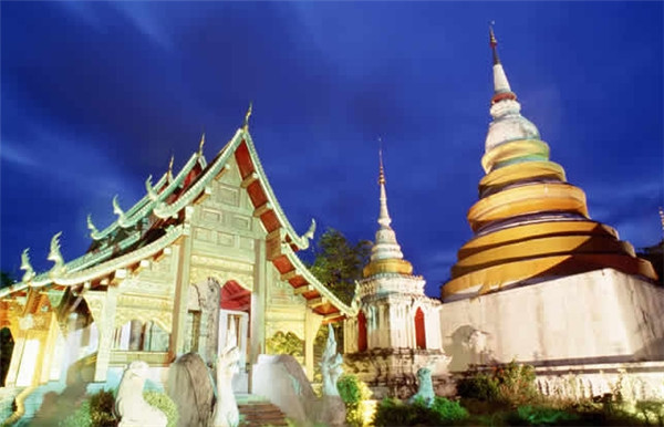 中泰将开通高铁 泰国必去十大旅游胜地