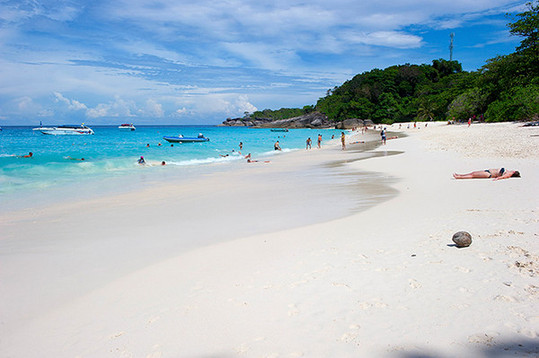 泰国斯米兰·养在深闺无人知的绝美天堂