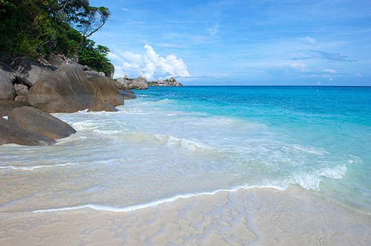 泰国斯米兰·养在深闺无人知的绝美天堂